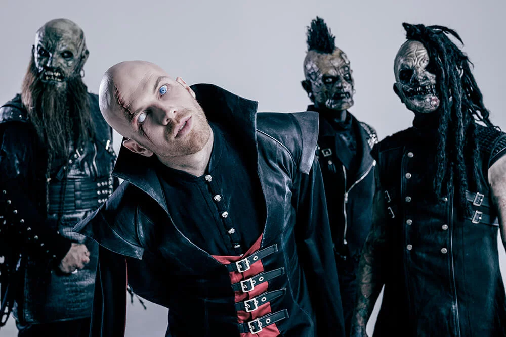 DOMINUM dévoile un nouveau clip explosif pour 'Doctor Doctor' - Découvrez leur prochain album 'Night is Calling Now'
